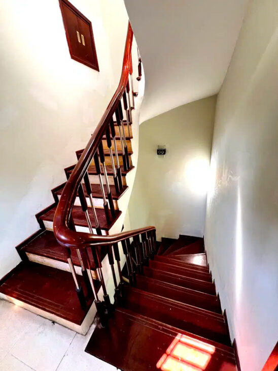 Bán nhà 40m², 5 tầng, 4PN, 4WC, Ngọc Trì, Thạch Bàn, Long Biên – 7.2 tỷ.NGÕ Ô TÔ.