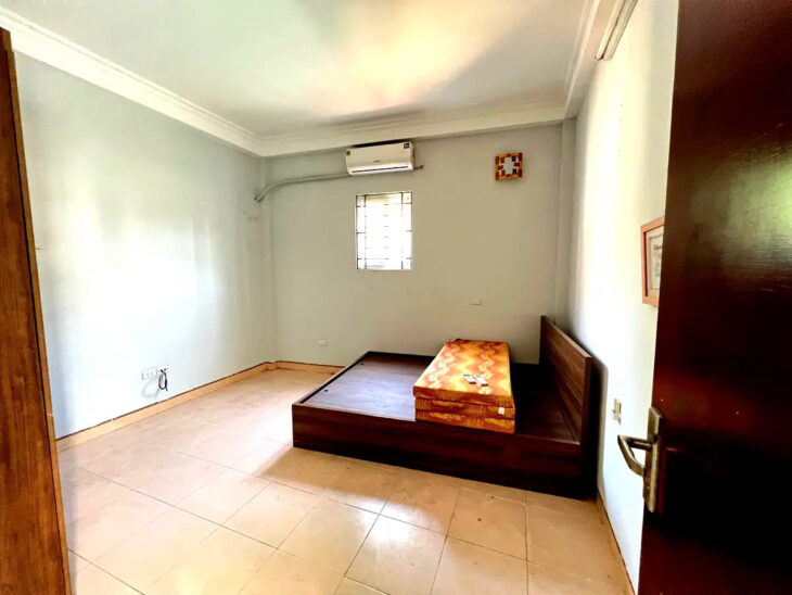 Bán nhà 40m², 5 tầng, 4PN, 4WC, Ngọc Trì, Thạch Bàn, Long Biên – 7.2 tỷ.NGÕ Ô TÔ.