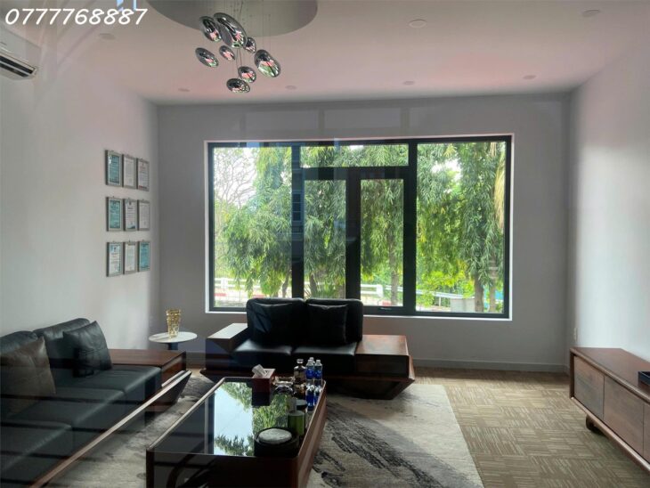 Bán Biệt thự 2MT khu compound Thảo Điền Q2 DT450m2, cách sông SG 100m