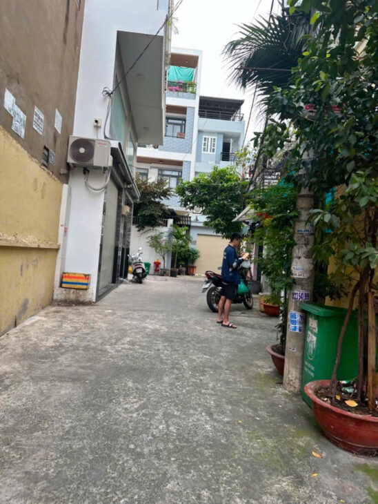 87M2 – HẺM XE HƠI VÔ NHÀ – NGUYỄN THƯỢNG HIỀN – PHƯỜNG 5 – QUẬN BÌNH THẠNH.