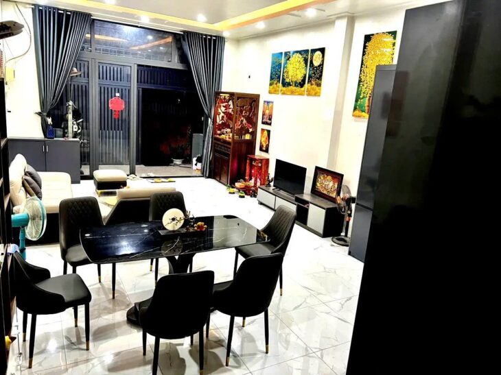 Gấp!Gấp!Nhà đẹp 2 tầng,HXH Trần Thánh Tông, Tân Bình61m2 nở hậu, Chỉ 6.5 tỷ