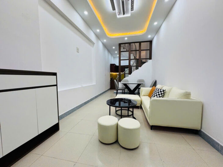 SIÊU HÓT NGỌC THỴ LONG BIÊN -NGÕ NÔNG THÔNG TỨ LUNG TUNG Ô TÔ TRÁNH 5 TẦNG GIÁ NHỈNH 7 TỶ CÁC BÁC