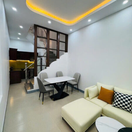 SIÊU HÓT NGỌC THỴ LONG BIÊN -NGÕ NÔNG THÔNG TỨ LUNG TUNG Ô TÔ TRÁNH 5 TẦNG GIÁ NHỈNH 7 TỶ CÁC BÁC