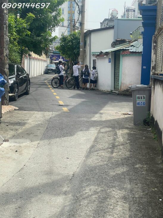 Đất thổ 1/ Đường LÊ VĂN KHƯƠNG – phường HIỆP THÀNH, Q12, DT 60m2 (4,6mx13m) – Hẻm Ôtô. GIÁ 3,8Tỷ.