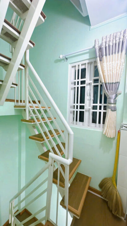 XE HƠI NGAY NHÀ ĐÚC XÂY MỚI 5 TẤM DƯỚI 3 TỶ