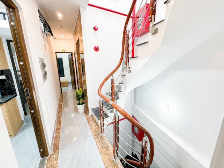 (Siêu Phẩm) Tòa Apartment xây mới 67m2 x 16P tại Nguyễn Đình Hoàn – DT 1 tỷ/năm – Tin Thật 100%.