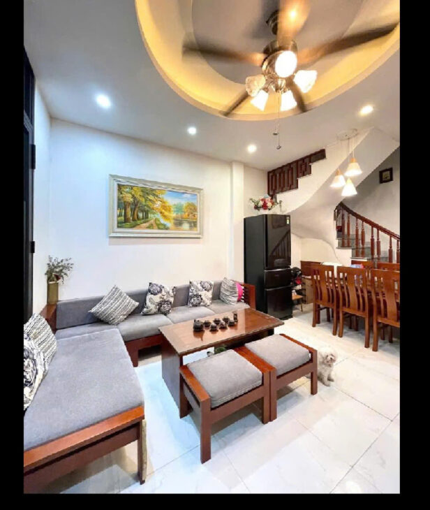 NHÀ DÂN XÂY CỰC CHẮC CHẮN – NGỌC THUỴ 5 _36M FULL NỘI THẤT – GIÁ 6TỶ8- NGÕ OTO ĐỖ CỬA