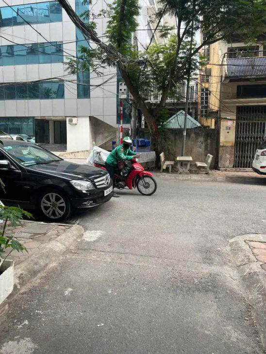 Bán đất tặng nhà Nguyễn Văn Cừ, Long Biên 320m, mt 15m, ô tô, đầu tư sinh lời 40 tỷ.