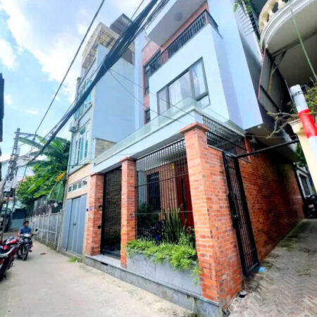 BÁN NHÀ RIENG PHỐ NGỌC THỤY- LONG BIÊN 56M2, 4 TẦNG, MT 5.2M, 6 TỶ.