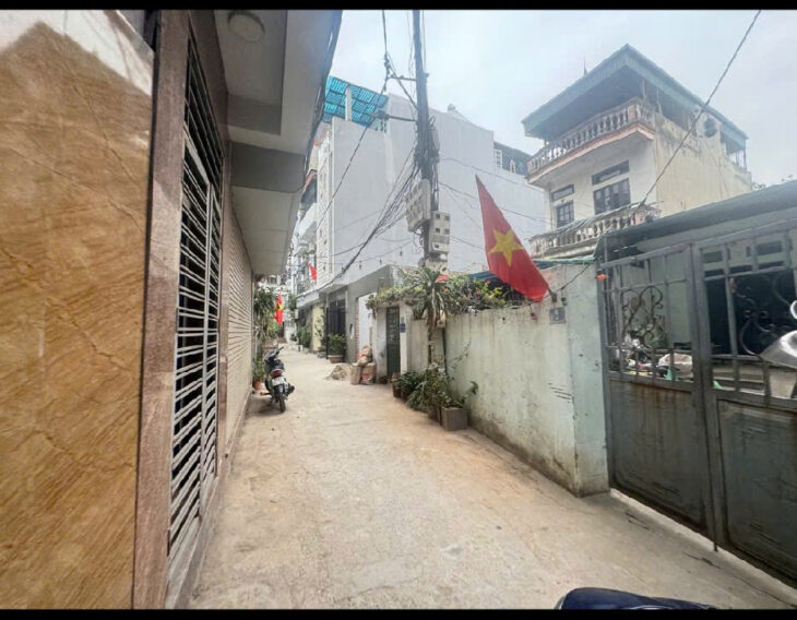 QUÁ ĐẸP-NGỌC THỤY NNGÕ Ô TÔ VÀO ĐẤT-THÔNG SỐ ĐẸP 20MÉT RA ĐƯỜNG HỒNG TIẾN CẠNH CÔNG VIÊN NGỌC