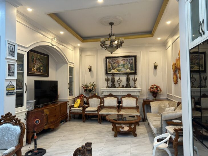 Biệt thự Trung tự gần trường THPT Kim Liên Đống Đa, HN. Mặt bằng 170m2,