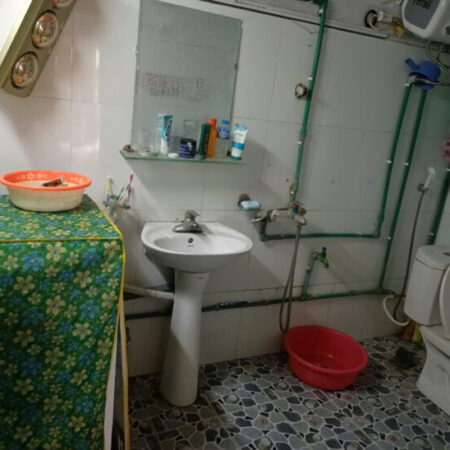 Bán nhà C4 Gần chợ Lô góc Vĩnh Quỳnh DT35m giá chỉ 2X tỷ