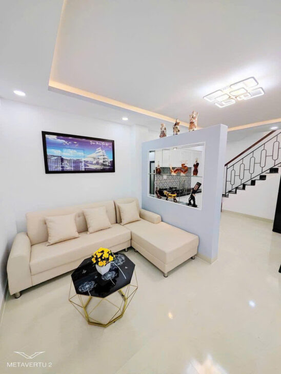 Nhà mới xây 2 tầng căn góc hẻm Đồng Nai Nha Trang