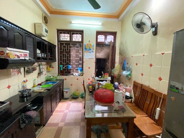 Nguyễn Khánh Toàn Ngõ THÔNG, Ô TÔ, Nhà đẹp Ở LUÔN 75m2 5 Tầng giá 14,8 tỷ