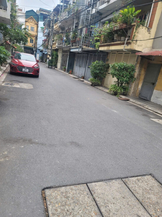 Siêu Hiếm – Bán nhà Ngọc Lâm -Phân Lô Vỉa Hè – Ô tô tránh – Ngõ oto chạy vòng quanh – Kinh Doanh –