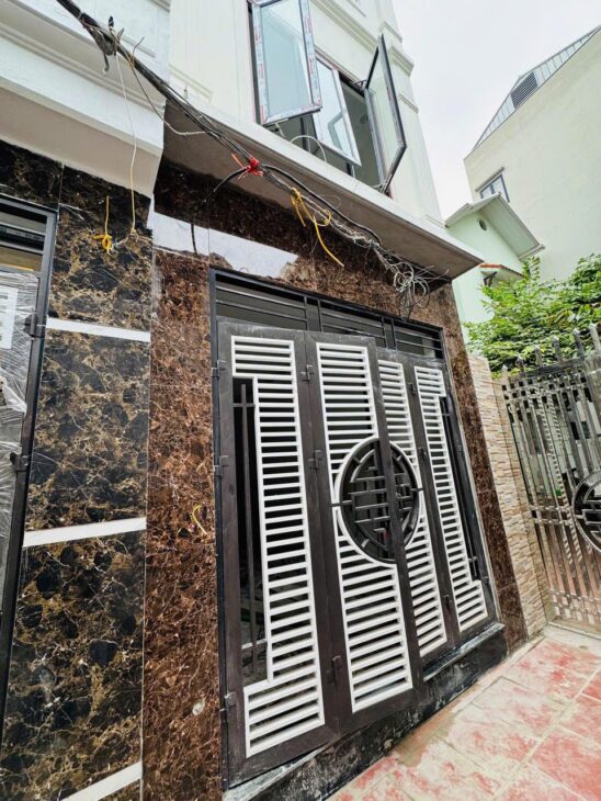 Bán nhà Vạn Phúc-Hà Đông, 33m2 x 5T,mới hoàn thiện, tiện ích ngập tràn, Giá 6 tỷ