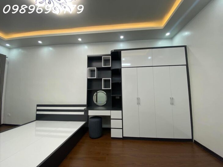 Một căn duy nhất đường Láng, Đống Đa, Ở đằng cấp, tặng 100% nội thất, 40m, 4t, giá 6.25 tỷ.