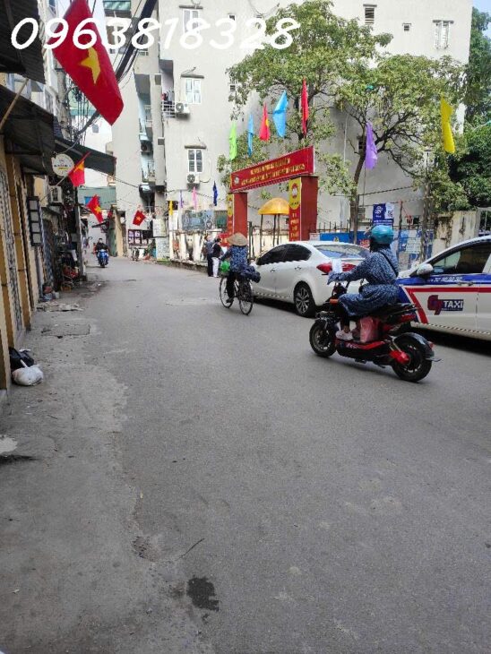 MỄ TRÌ – GẦN 30m2 – Mà Nhỉnh 3 tỷ – Ô TÔ VF3 – Ô TÔ TRÁNH DỪNG ĐỖ 10M – BÃI GỬI Ô TÔ 20M – KHÔNG