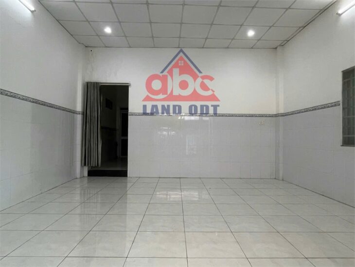 HN284 bán gấp nhà xóm nhỏ dân cư đông, tiện ích đa dạng, trung tâm biên hòa
