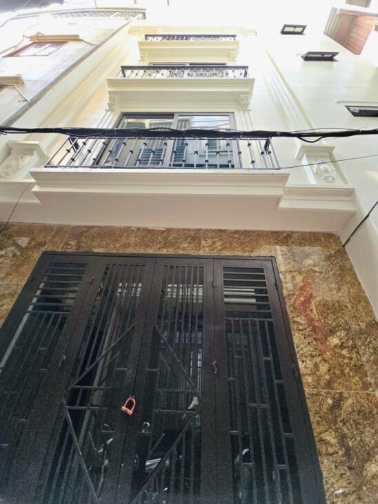 Vị trí cực đẹp Lĩnh Nam,NGÕ TO NHƯ PHỐ – CÁCH MỘT NHÀ RA OTO TRÁNH – NHÀ MỚI KÍNH KOONG