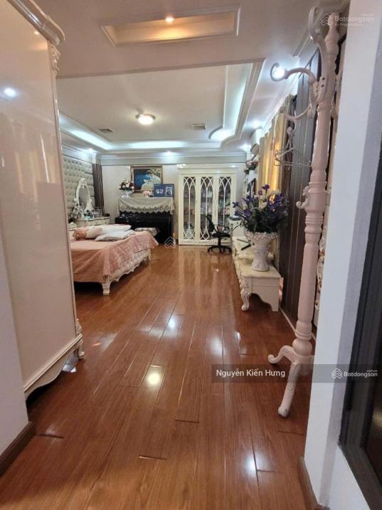 Siêu hiếm – Nhà mặt phố kinh doanh – Đường Cầu Giấy 111m2 10 tầng 67 tỷ