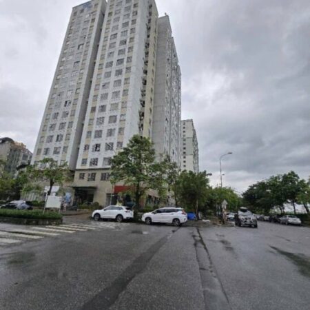 Bán nhà Kiến Hưng giá 3.1 tỷ, diện tích 70m2, tầng 19, mặt tiền 8m