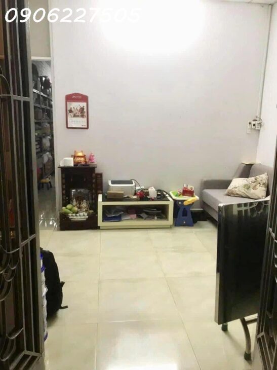 BÁN NHÀ VỊ TRÍ ĐẸP QUẬN 2- GIÁ 4 TỶ 940 TRIỆU THƯƠNG LƯỢNG
