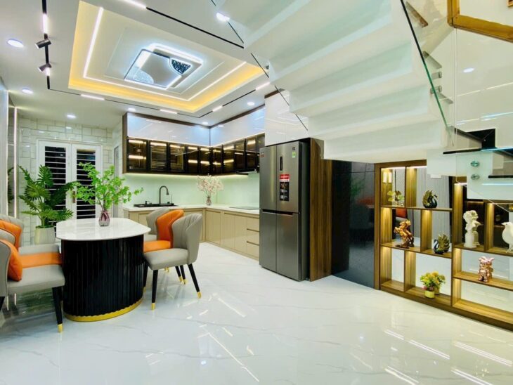 Bán nhà Ngô Gia Tự Quận 10,HXH 3m- 4×11.8 3T 4PN chỉ 5.4 tỷ