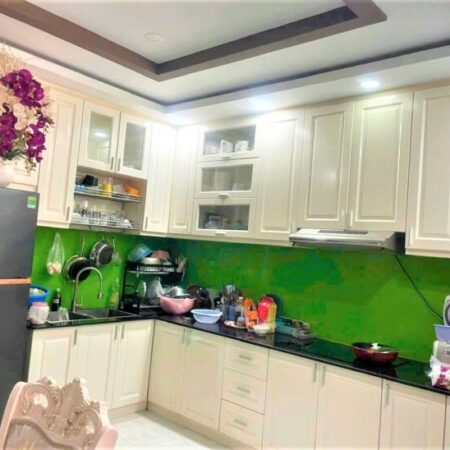 Bán nhà Nguyễn Duy Dương Quận 10, 4×15 sát mặt tiền 3 tầng chỉ 5.3 tỷ.