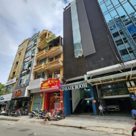 ⚜️ Tòa Văn Phòng VIP Phố Chùa Láng, Đống Đa, 105m2 7T Thang Máy, MT 4.5m, Chỉ 50 Tỷ ⚜️
