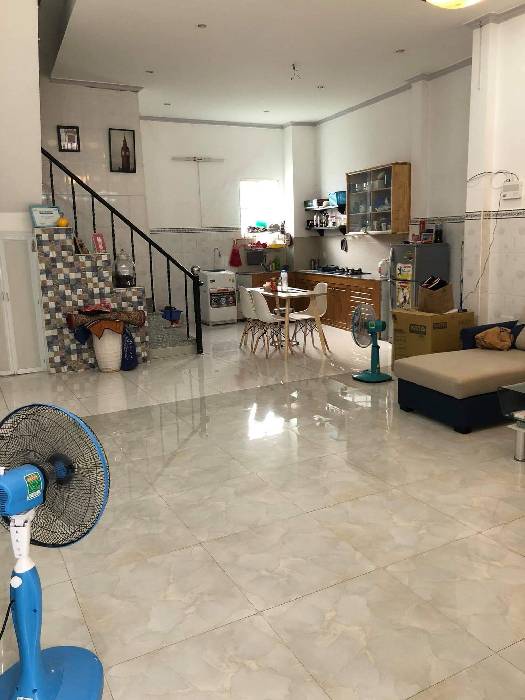BÁN NHÀ QUẬN 8 – 20M- NHÀ MỚI Ở NGAY- NGANG BỀ THẾ 6M- HẺM NỘI BỘ AN NINH- YÊN TĨNH- KDC HIỆN HỮU