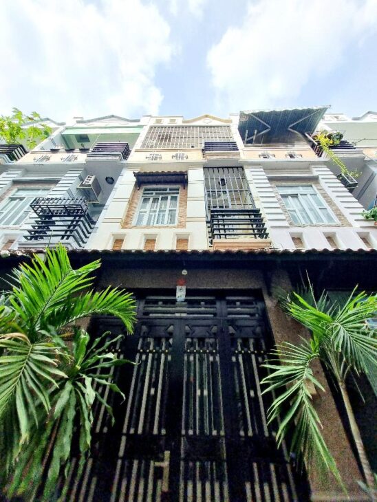 NHÀ MỚI QUẬN 8 – 3 TẦNG – 3,5 X 12 – NHỈNH 4 TỶ – KHÔNG LỘ GIỚI – HOÀN CÔNG ĐỦ