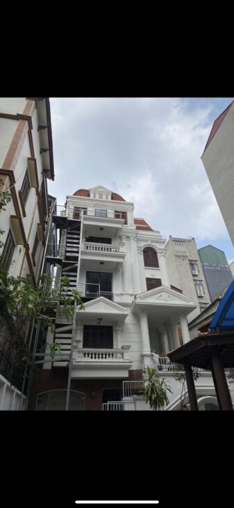 ⚜️ NHÀ MẶT PHỐ HOA BẰNG, CẦU GIẤY THÔNG SỐ VÀNG 314M2 5 TẦNG MT KHỦNG 13M, CHỈ 64 TỶ ⚜️