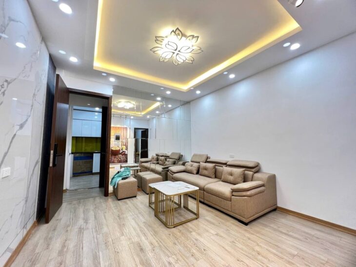 Bán nhà Phương Liệt giá 2.69 tỷ, diện tích 55m2, tầng 3, mặt tiền 3m