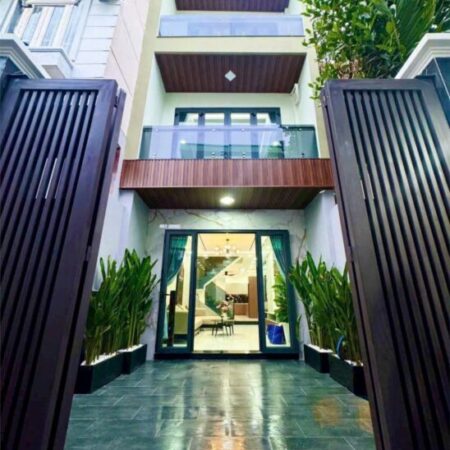 Nhà 3 tầng Huỳnh Tấn Phát, 4x26m, 7.7 tỷ, nội thất mới