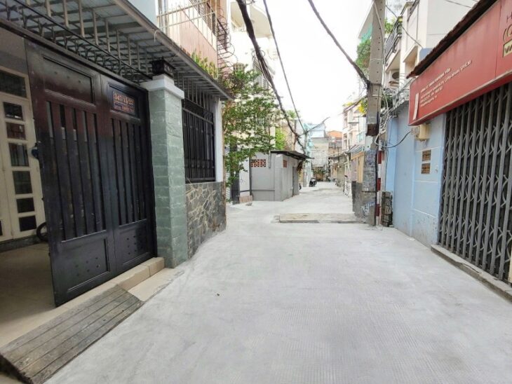 BÁN NHÀ HUỲNH VĂN BÁNH, P11 – NGANG 5M, 4 TẦNG BTCT – 6PN 6WC – 80M² – GIÁ 13.5 TỶ