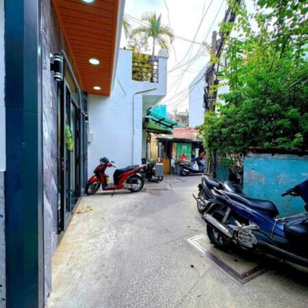 BÁN NHÀ GIÁP QUẬN 1, P21 – BÌNH THẠNH – NỞ HẬU 6M – 2PN – GIÁ CHỈ 4.85 TỶ