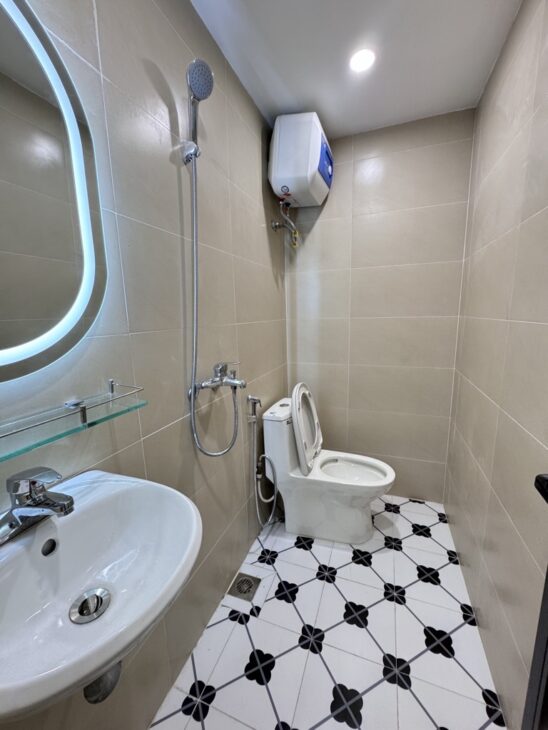 BA’N CĂN TT TẦNG 1 Đ.NGỌC HỒI, HOÀNG MAI, Ô TÔ TRƯỚC SAU, SD 75M2, 3.2 TỶ