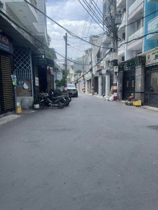 BÁN NHÀ MẶT TIỀN KHU PHAN XÍCH LONG- 79M2 – 7 TẦNG BTCT – THANG MÁY DT HƠN 600 TR: NHỈNH 16 TỶ.
