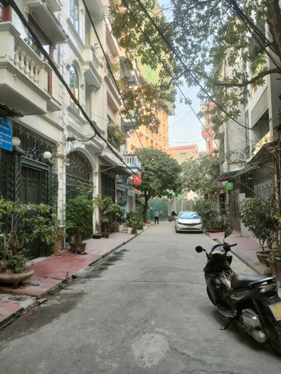 Bán nhà Phùng Chí Kiên, DT55m², 4 tầng – Phân lô Quân Đội – Ôtô – Vỉa hè – Nhà Dân xây, ở ngay.