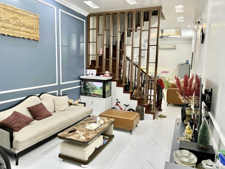 Còn cái nào hợp lý hơn! Bán nhà Ngô Gia Tự, an ninh, gần ô tô, nội thất đẹp, 50m2, 6.5 tỷ