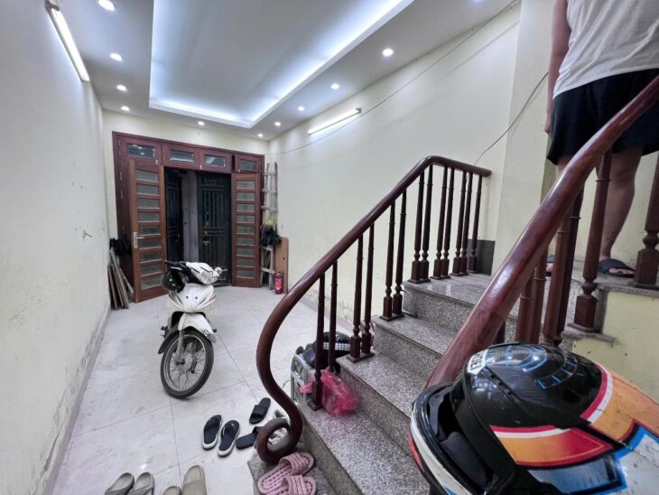 NHÂN HÒA – THANH XUÂN- 35M RA Ô TÔ- SỔ VUÔNG A4 – Ở NGAY- NHỈNH 6 TỶ