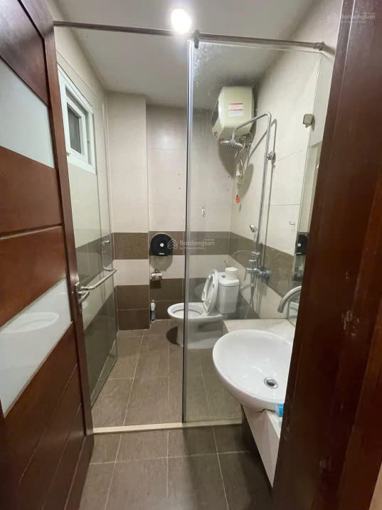 Bán gấp CHDV vị trí đẹp hiếm có 50m, 8 P.ngủ Đường Lương Ngọc Quyến, Phường Văn Quán, Quận Hà Đông,