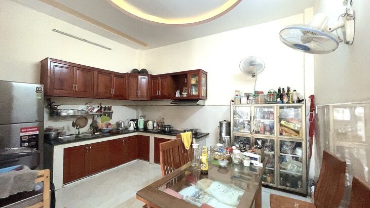 Bán nhà Ngô Gia Tự Quận 10 Hẻm ô tô gần mặt tiền 4×12 4T chỉ 5.2 tỷ.