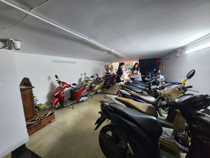 ⚜️ Tòa Văn Phòng VIP Phố Chùa Láng, Đống Đa, 105m2 7T Thang Máy, MT 4.5m, Chỉ 50 Tỷ ⚜️
