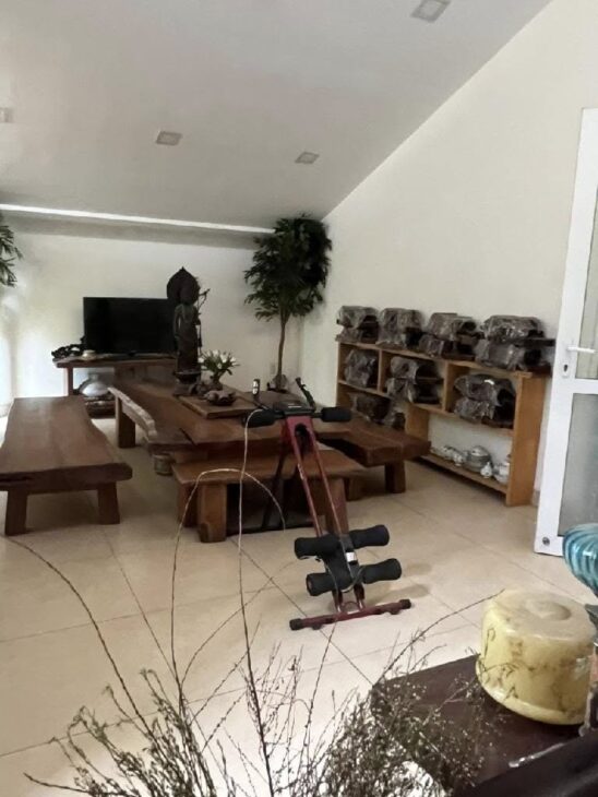 Bán đất tặng nhà Q.Tân Phú, Đường Khuông Việt – 135m2 (10mx13,5m) – Chỉ 8.1 Tỷ