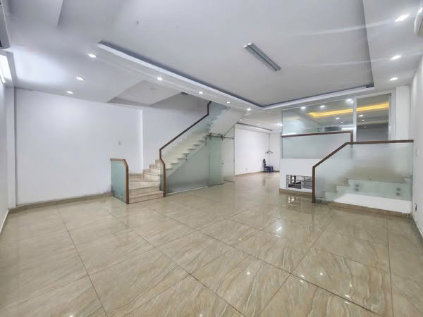 Cho Thuê Nhà Phường An Phú Quận 2, Diện Tích 7×20, Có Hầm, Sát Đường Lương Định Của