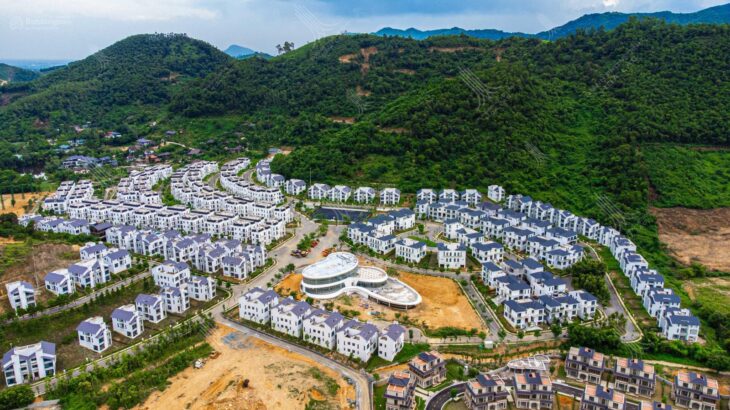 Khu đô thị Xanh Villas từ 12 tỷ – 20 tỷ/căn quỹ hàng đẹp khu A,B,C giá tốt nhất. LH 097.5555.334