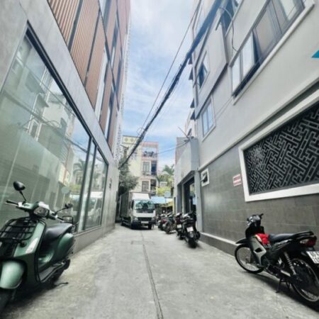 Bán nhà 7 phòng ngủ 30tr/th BÙI VĂN THÊM hẻm 5m PHÚ NHUẬN.