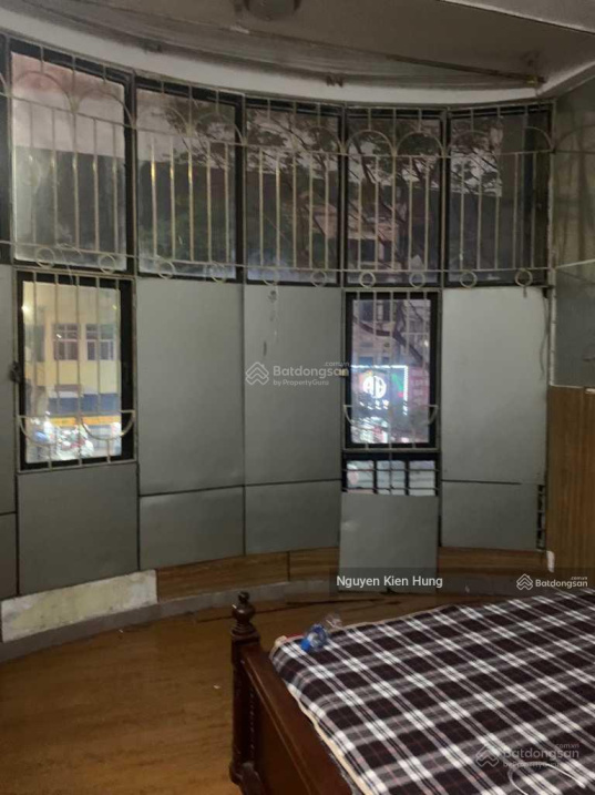 Siêu phẩm nhà phố – Kinh doanh – Vỉa hè rộng – Đường Cầu Giấy 51m2 5 tầng 18.8 tỷ